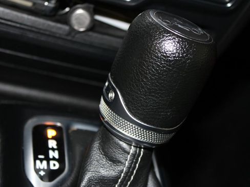 Used 2018 Jeep Wrangler Unlimited Sahara image 47