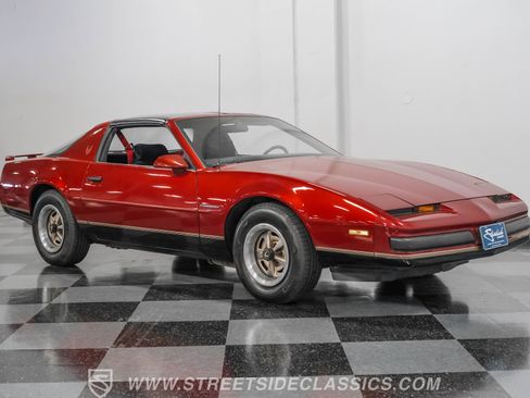 Used 1987 Pontiac Firebird Coupe image 14