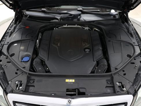 Used 2018 Mercedes-Benz Maybach S 560 4MATIC image 97