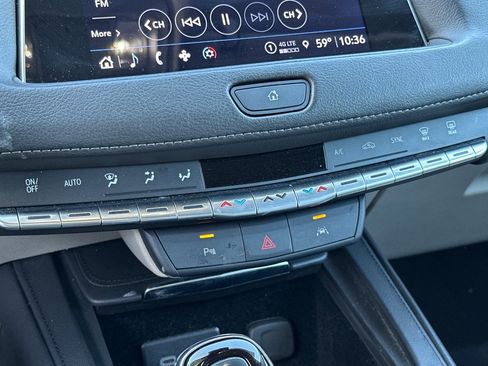 Certified 2023 Cadillac XT4 Premium Luxury image 20