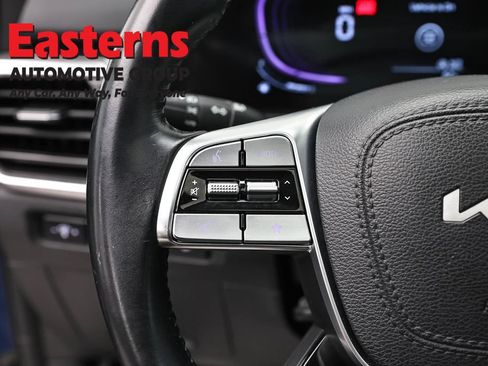 Used 2025 Kia Telluride S FWD image 15