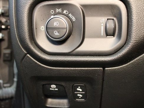 Used 2022 RAM 1500 Big Horn image 18