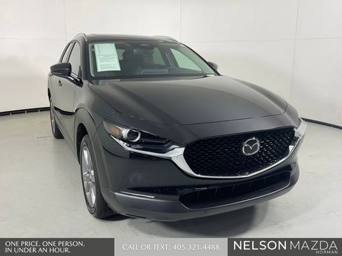 Used 2025 MAZDA CX-30 AWD 2.5 S w/ Preferred Package image 3