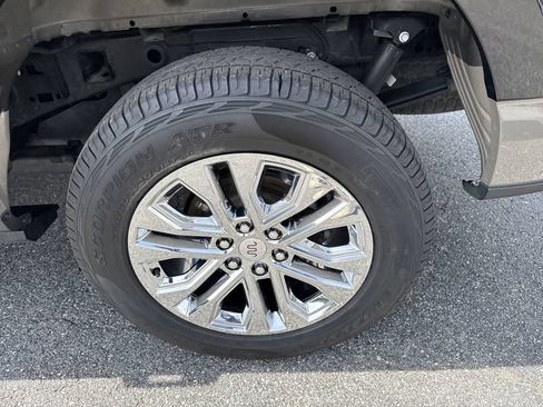 Used 2025 Ford F150 King Ranch AWD/4WD image 18