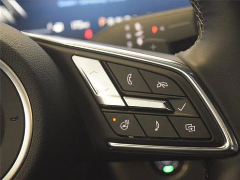 Used 2025 Buick Enclave Avenir w/ Trailering Package, 5000 lbs. image 11