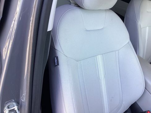 Used 2025 Hyundai Tucson SEL AWD/4WD image 18