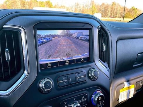 Used 2022 GMC Sierra 1500 Denali w/ Denali Premium Package image 15