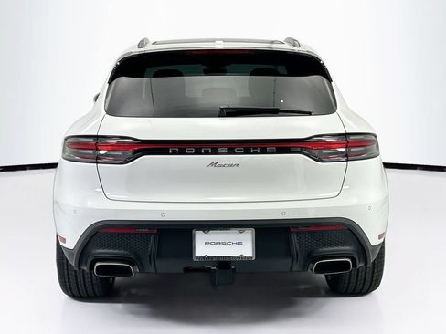 Used 2026 Porsche Macan AWD/4WD image 6