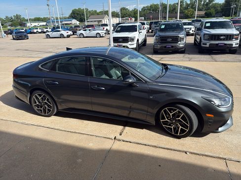 Used 2023 Hyundai Sonata N Line w/ Preferred Accessory Package FWD image 5