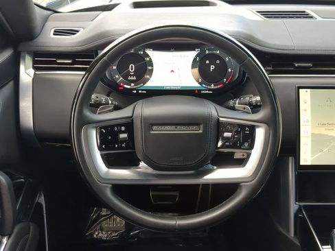 Certified 2025 Land Rover Range Rover SE AWD/4WD image 24
