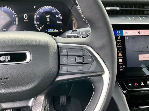 New 2026 Jeep Grand Cherokee Limited AWD/4WD image 30