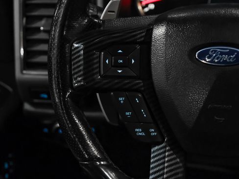 Used 2017 Ford F150 Raptor w/ Equipment Group 802A Luxury AWD/4WD image 18