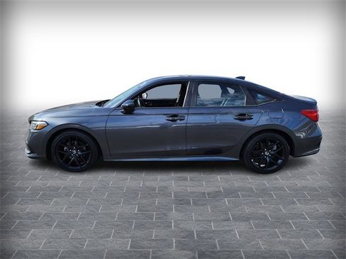 Used 2023 Honda Civic Sport image 4