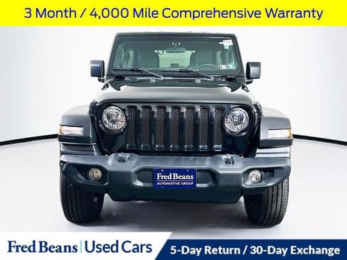 Used 2022 Jeep Wrangler Unlimited Sport AWD/4WD image 2