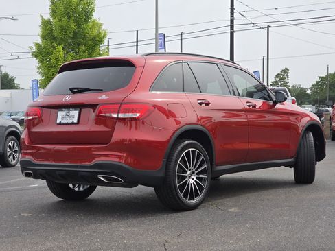 Used 2019 Mercedes-Benz GLC 300 image 24