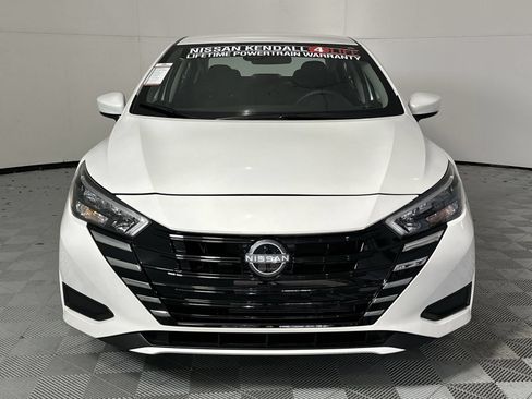 Certified 2025 Nissan Versa SV w/ Trunk Package FWD image 3