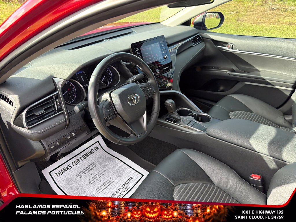 Used 2024 Toyota Camry SE FWD image 17
