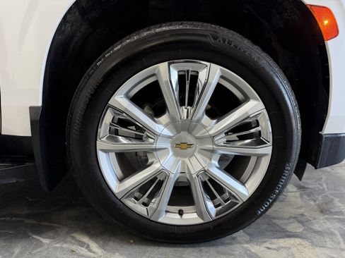 Used 2024 Chevrolet Tahoe High Country image 38