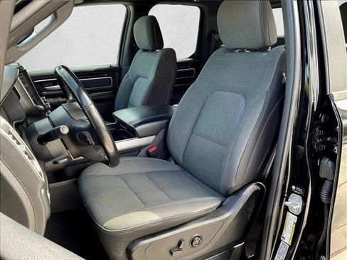 Used 2021 RAM 1500 Big Horn RWD image 27