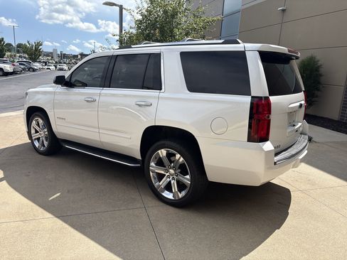 Used 2020 Chevrolet Tahoe Premier w/ Premier 6.2L Value Package image 8