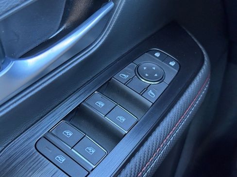 New 2026 Nissan Kicks SR AWD/4WD image 16