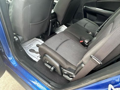 Used 2015 Dodge Journey FWD image 9