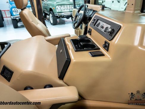Used 1999 HUMMER H1 4-Door Hard Top image 24