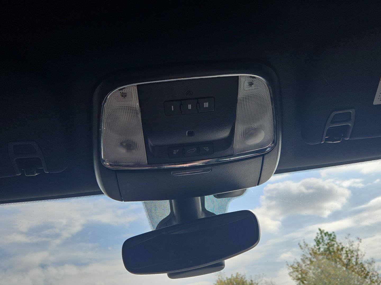 Used 2019 Dodge Durango GT RWD image 21