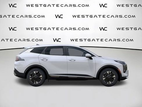 New 2026 Kia Sportage LX image 10