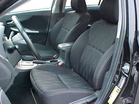 Used 2013 Toyota Corolla S w/ Premium Pkg FWD image 15