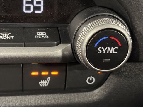 Used 2025 MAZDA CX-50 AWD 2.5 S w/ Premium Package image 23