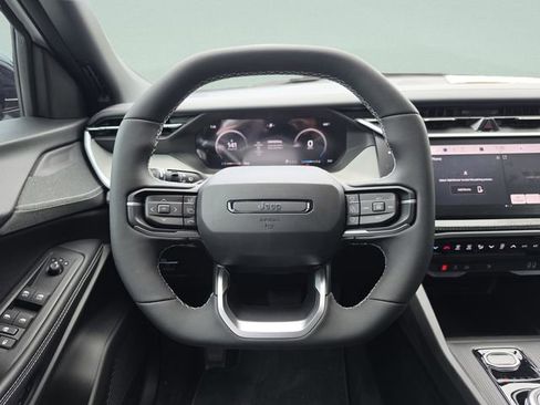 New 2026 Jeep Cherokee Laredo AWD/4WD image 16