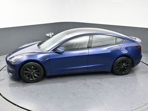 Used 2022 Tesla Model 3 image 49
