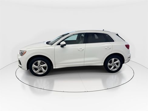 Used 2020 Audi Q3 2.0T Premium image 5