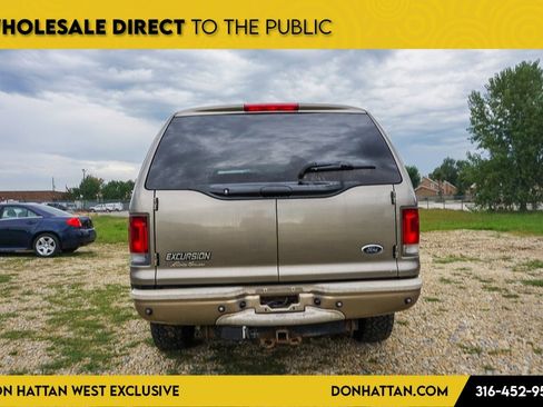 Used 2005 Ford Excursion Eddie Bauer image 25