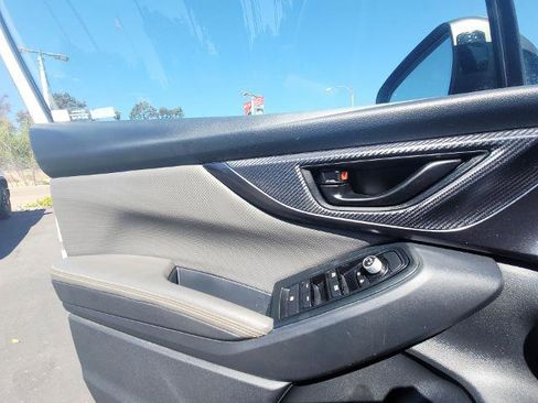 Used 2022 Subaru Crosstrek 2.5i Sport w/ Moonroof Package image 22