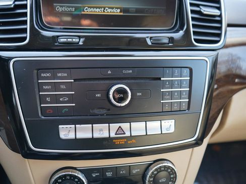 Used 2017 Mercedes-Benz GLE 350 4MATIC image 34