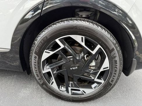 Certified 2024 Kia Sportage SX FWD image 45