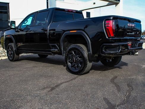 Used 2024 GMC Sierra 3500 AT4 w/ AT4 Premium Plus Package image 4