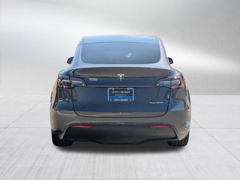 Used 2020 Tesla Model Y Long Range AWD/4WD image 4