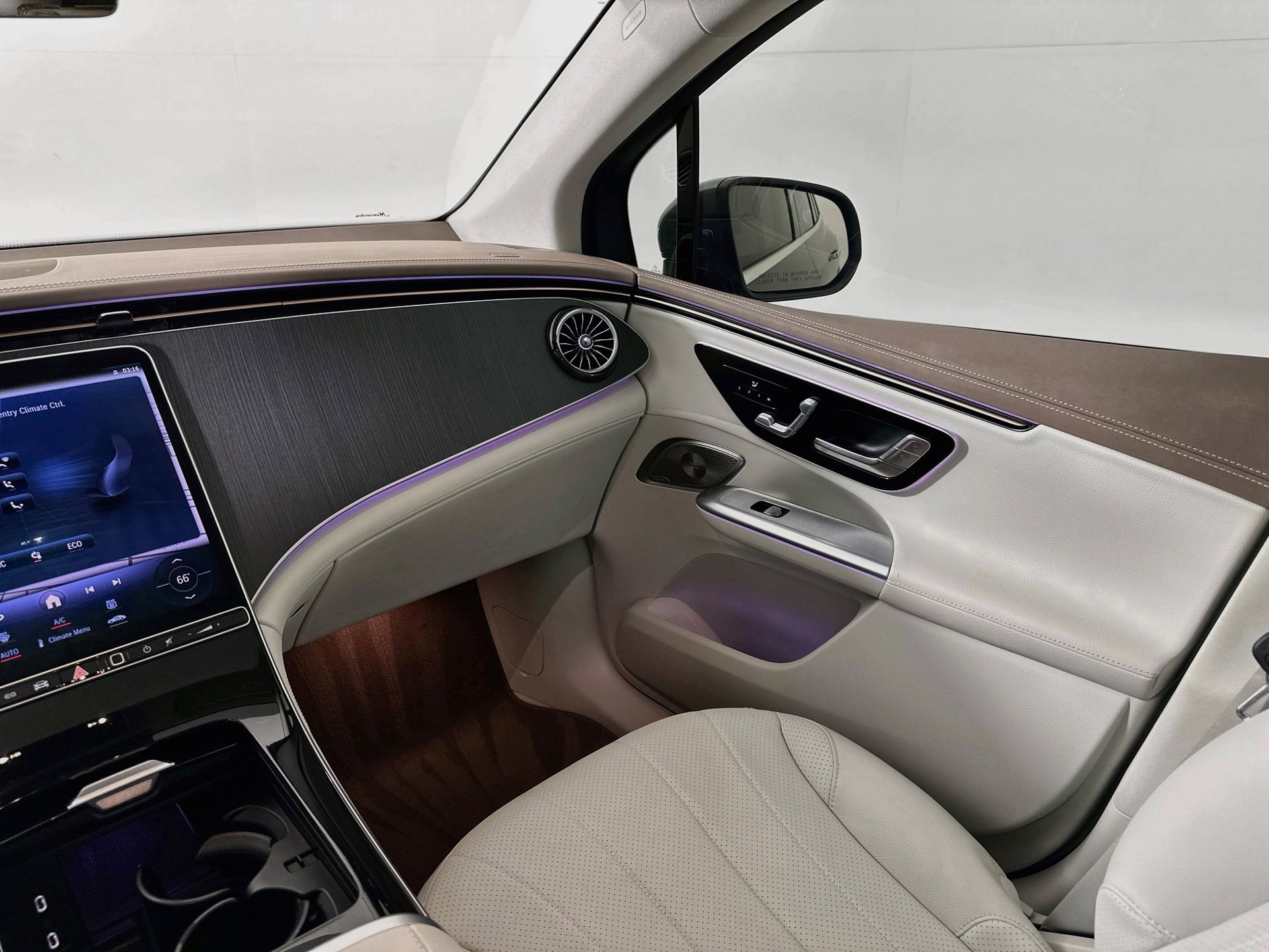 Certified 2023 Mercedes-Benz EQE 350+ SUV image 26