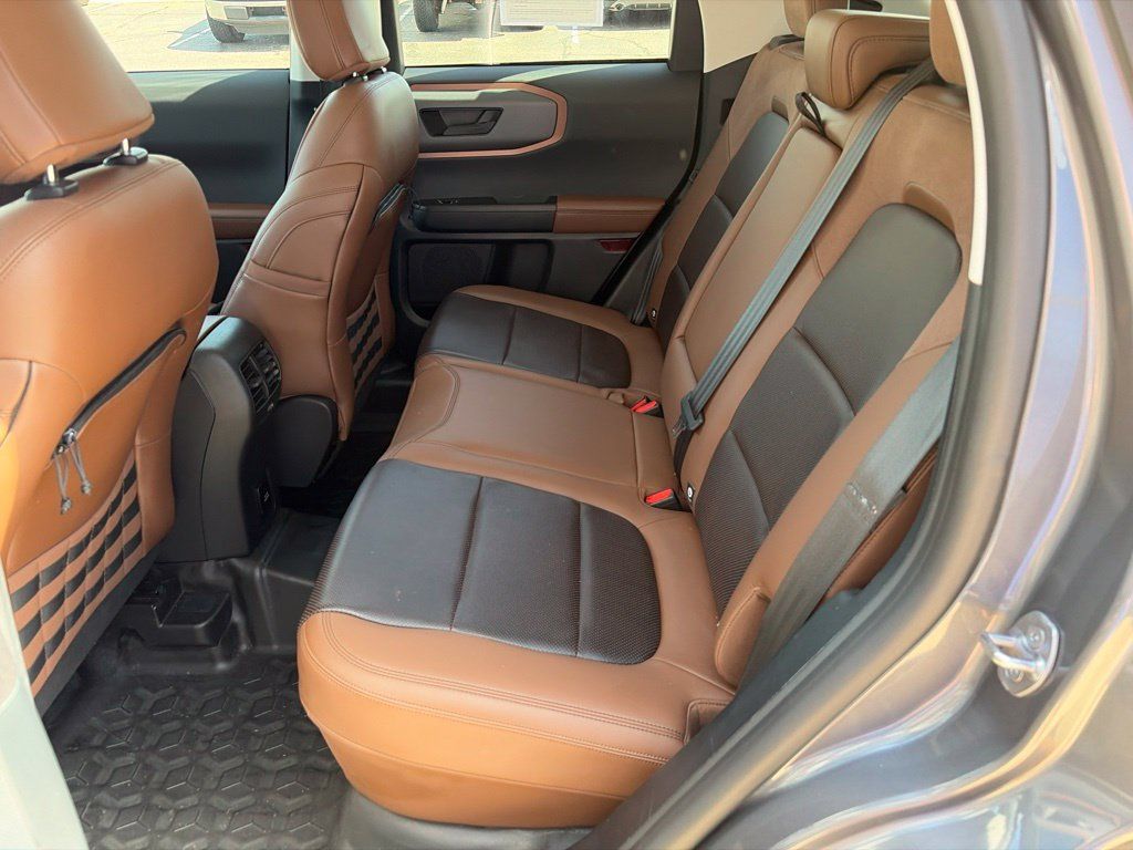 Used 2021 Ford Bronco Sport Badlands w/ Badlands Package AWD/4WD image 17