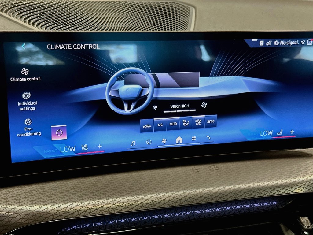 New 2026 BMW 230i xDrive Coupe AWD/4WD image 16