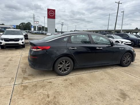 Used 2019 Kia Optima LX FWD image 14