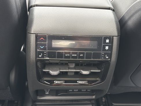 New 2026 Jeep Grand Cherokee L Limited AWD/4WD image 26
