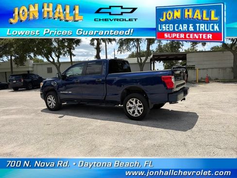 Used 2023 Nissan Titan SV w/ SV Convenience Package AWD/4WD image 6