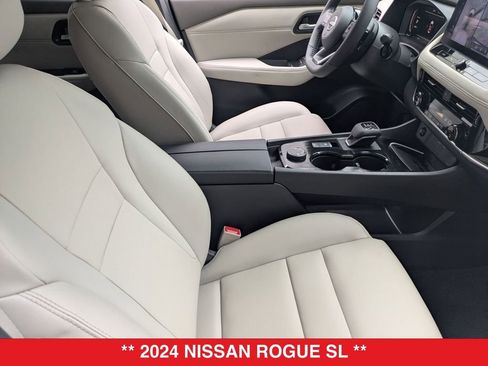 Certified 2024 Nissan Rogue SL image 37