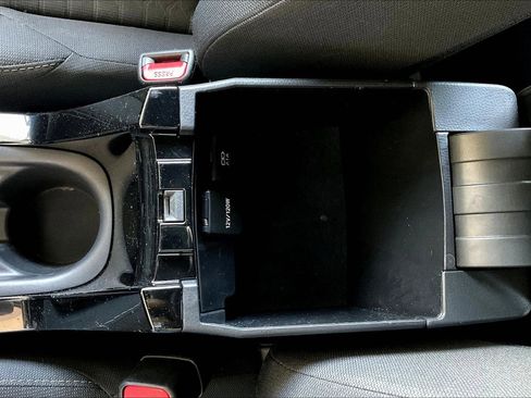 Used 2020 Toyota Corolla SE image 15