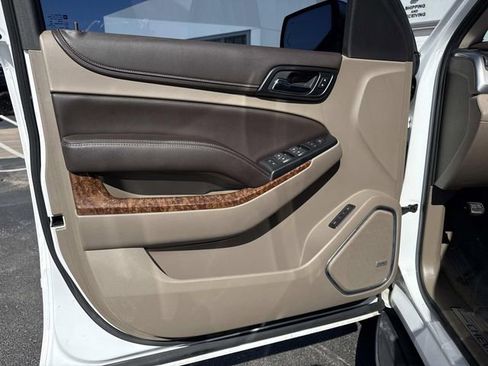 Used 2015 Chevrolet Tahoe LTZ image 8