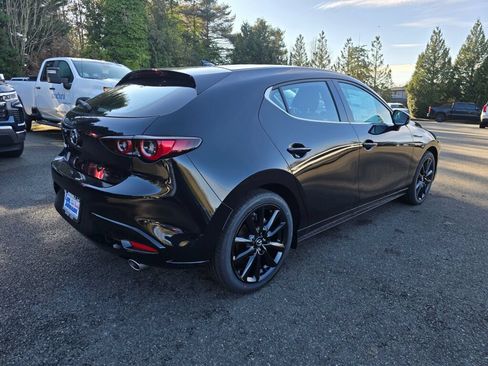 New 2026 MAZDA MAZDA3 2.5 S Hatchback w/ Premium Pkg FWD image 5
